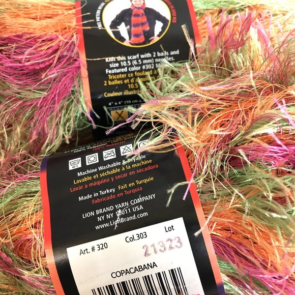 Copacabana Eyelash Yarn Fun Fur Lion Brand Yarn Bundle of 2 - Picture 2 of 3